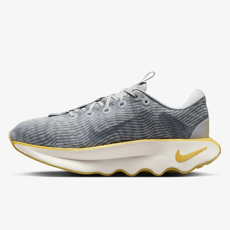 NIKE Patike MOTIVA