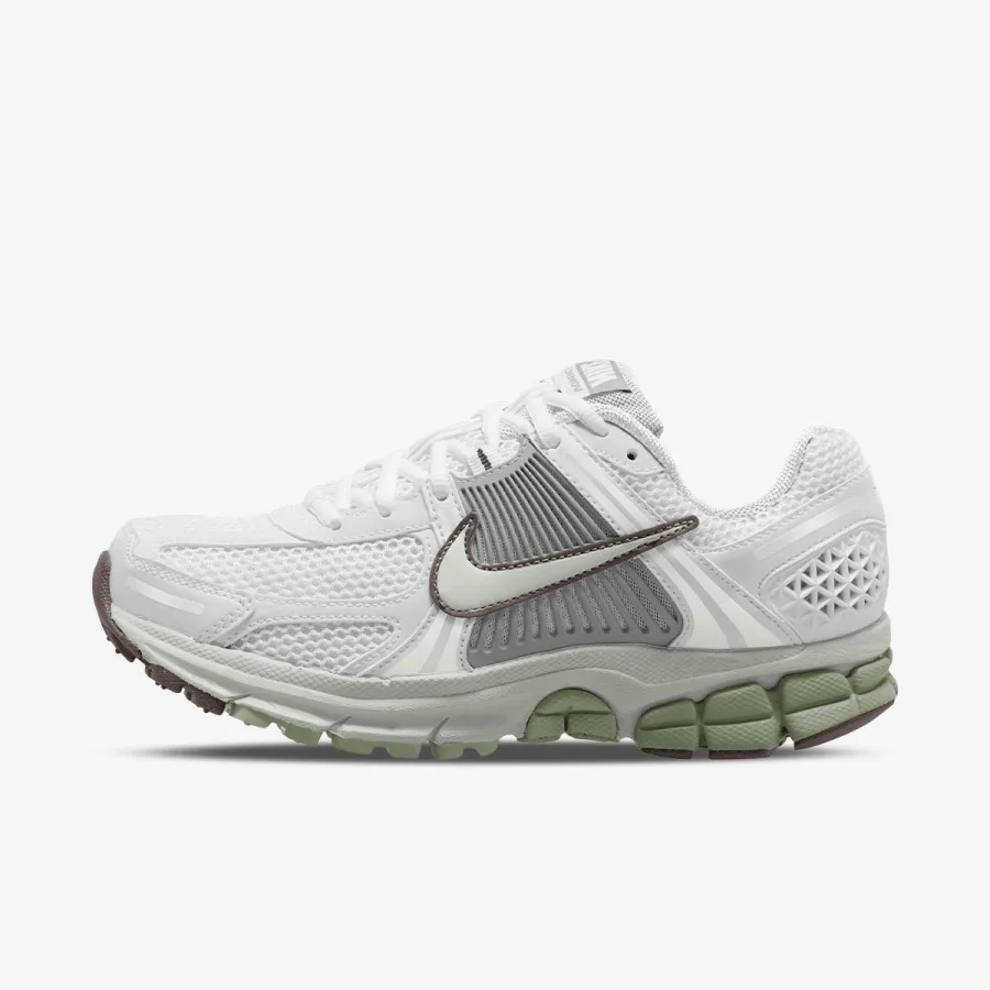 NIKE Patike Zoom Vomero 5