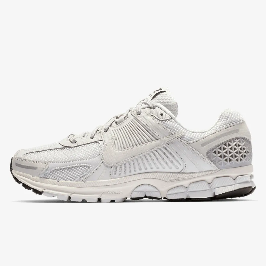 NIKE Patike Zoom Vomero 5