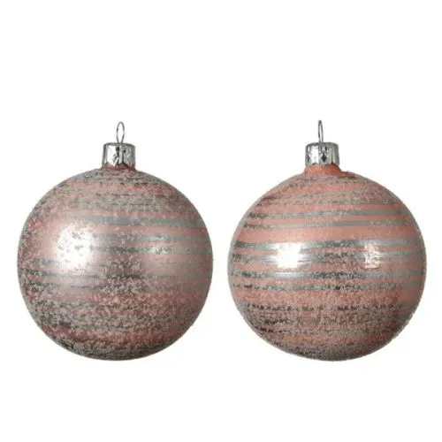 Novogodišnja staklena kugla srebrna sa linijama