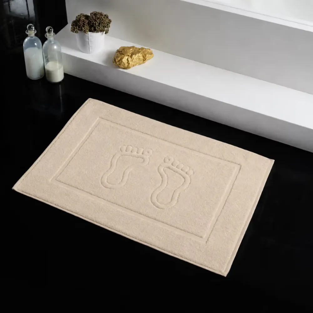 Peškir Za Stopala 50x70 670g/M2 Krem
