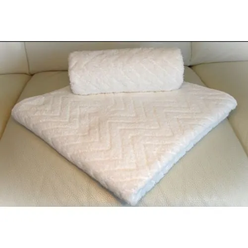 Peškir Zig Zag 70x130cm 450g/m2 svetlo bela