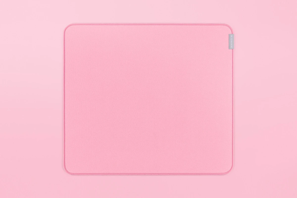 Razer Strider (RZ02-03810300-R3M1) roze gejmerska podloga za miš L