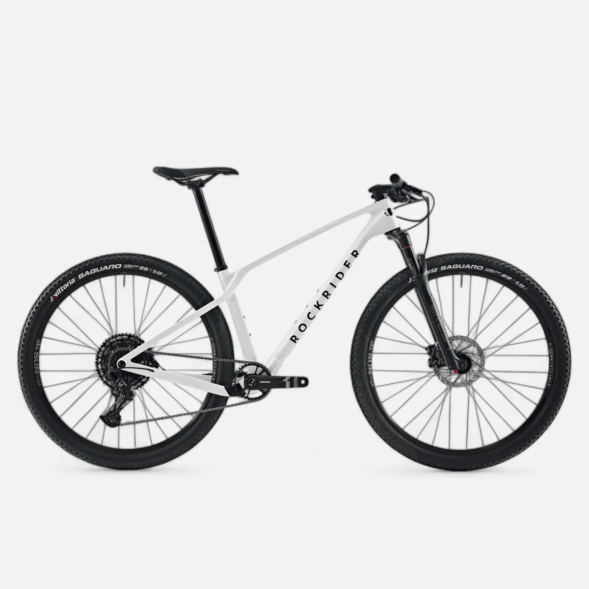 Brdski bicikl RACE 900 sa karbonskim ramom