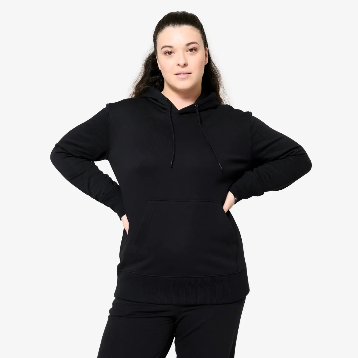Crni ženski dugi duks s kapuljačom za fitnes