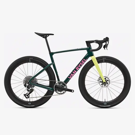 Gravel bicikl Sram Red 