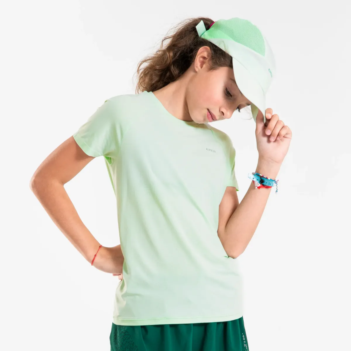Pastelnozeleni dečji kačket za trčanje KIPRUN RUN 500