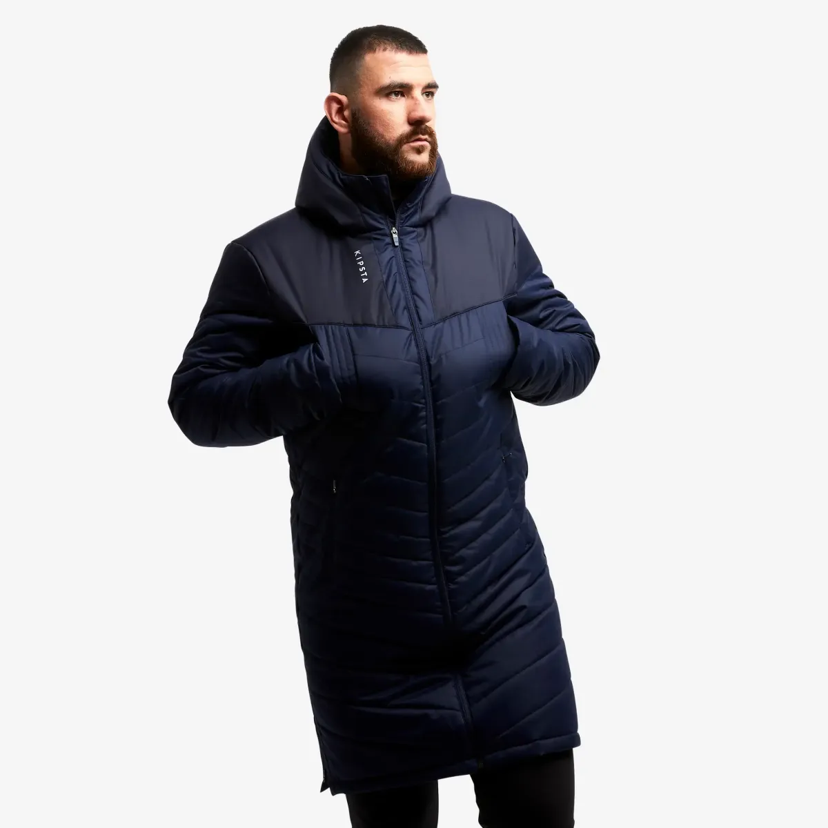 Tamnoplava duga parka za fudbal