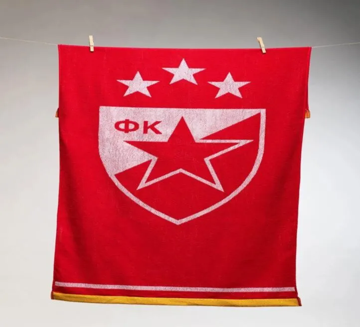 PLAZNI PEŠKIR CRVENA ZVEZDA 70 CM X 160