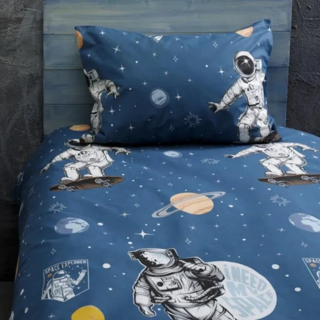STEFAN POSTELJNI SET ŠTAMPA 140 CM X 200 CM - PLAVI ASTRONAUT