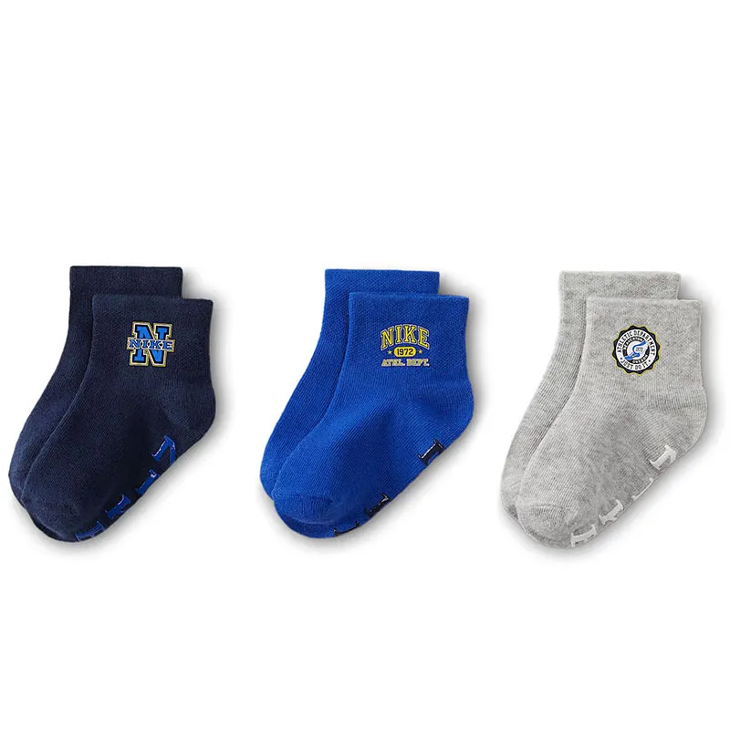 NIKE HADAD CARAPE NHN 3PK PHYS ED GRIPPER SOCK DEČACI UZRASTA 0-4 GODINE