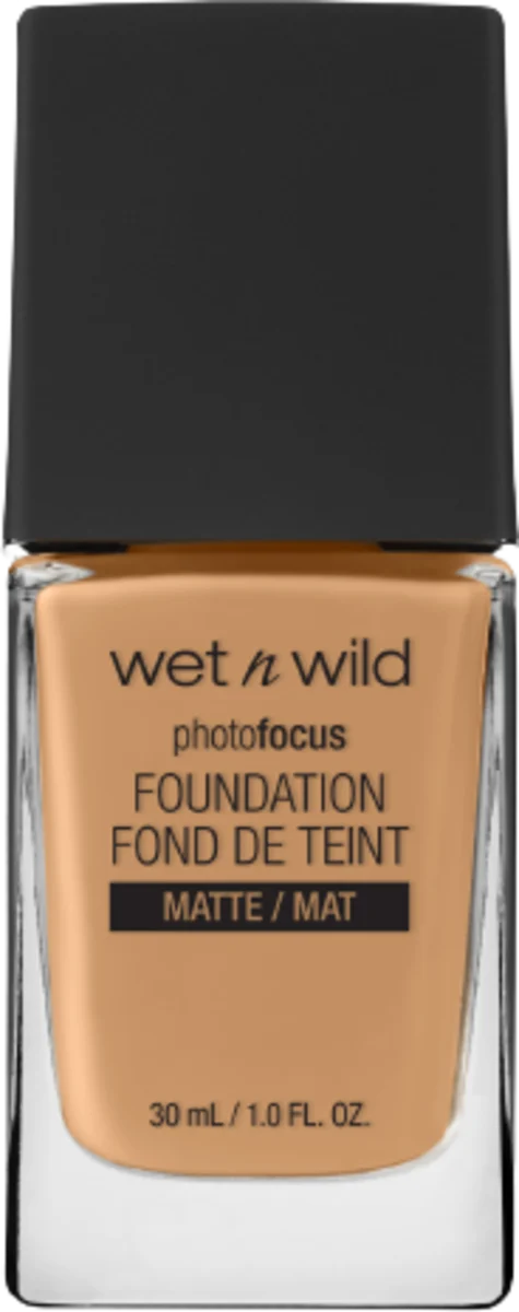 photofocus Matte tečni puder –E372C Desert Beige, 30 ml