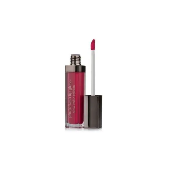 Pierre Cardin Photoflash Glow sjaj za usne Cherry Blossom 9ml