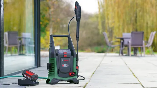 BOSCH UniversalAquatak 36V-100 perač pod visokim pritiskom 06008C7002