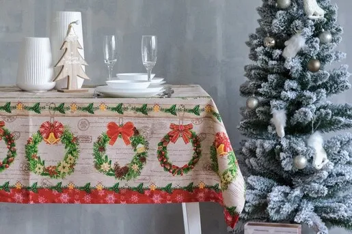 Dekordom Novogodišnji stolnjak 140x180