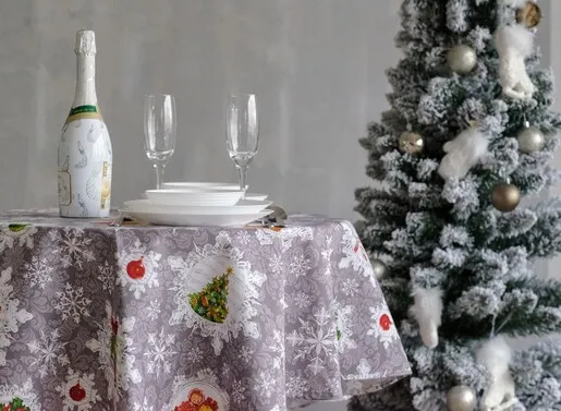 Dekordom Novogodišnji stolnjak fi 140