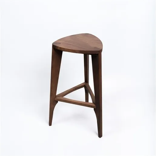 Meda furniture Drvena barska stolica Orah ravna