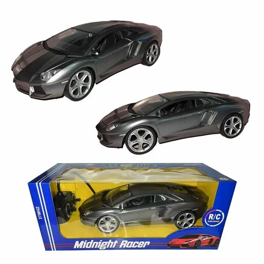 Sportski auto sa daljinskim upravljačem