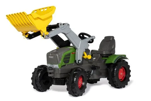 Traktor Fendt 211 Vario sa utovarivačem