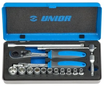 UNIOR Ključevi nasadni, prihvat 1/4'', u metalnoj kutiji 611996
