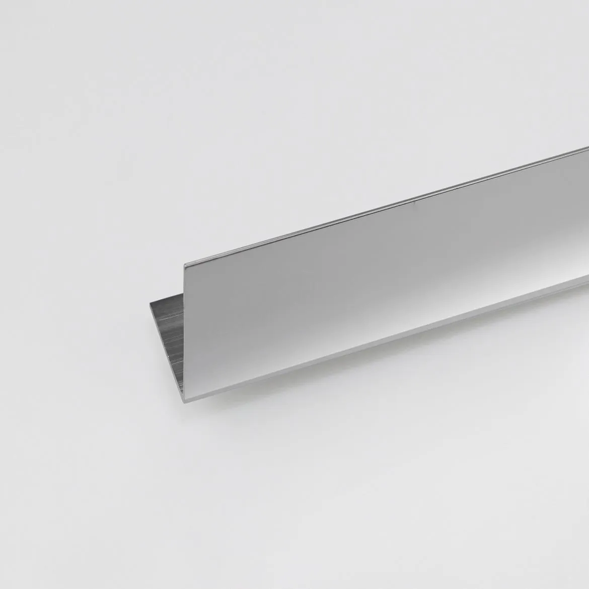 Aluminijum hrom profil 15x15x2000