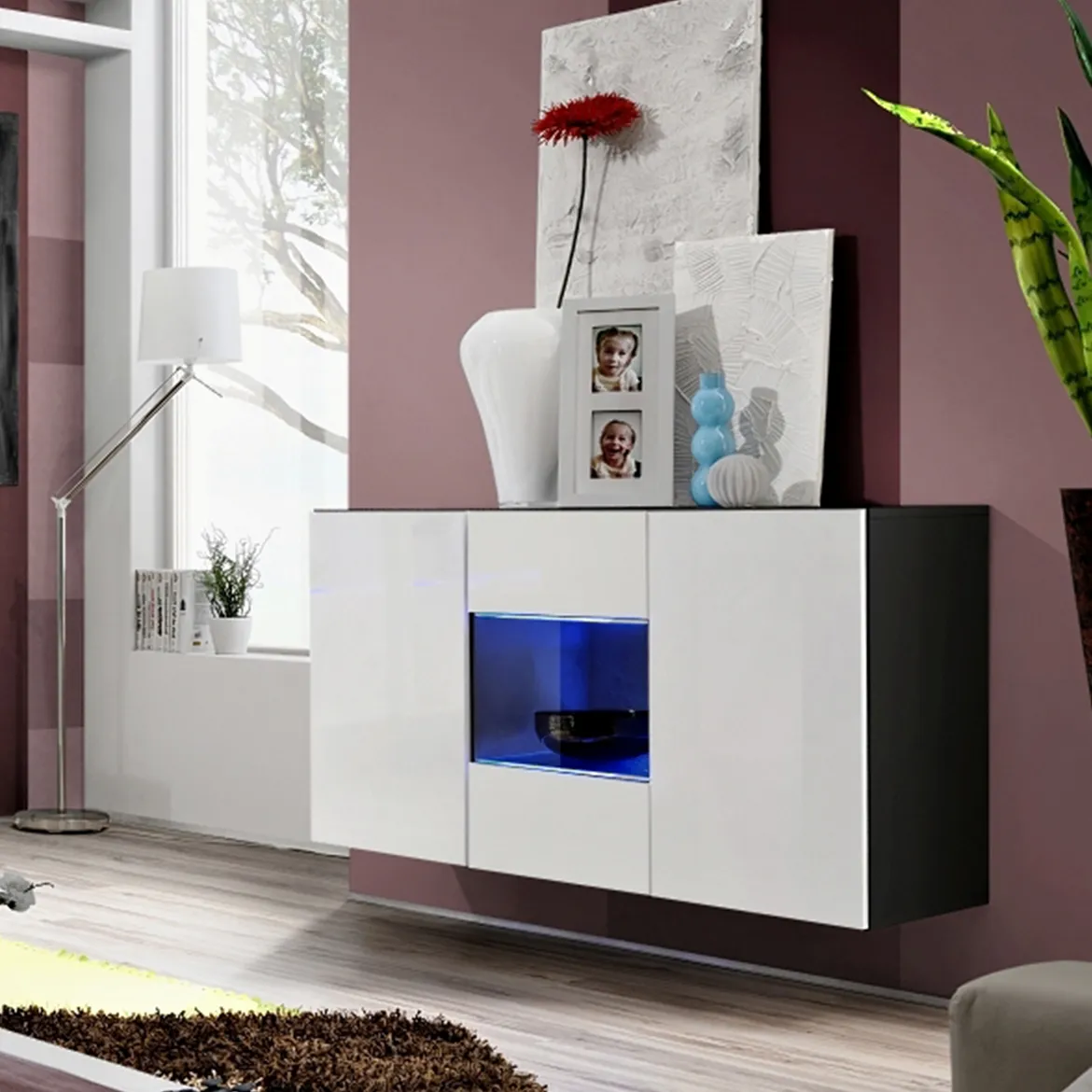 Komoda Fly 3 vrata 120x40x70 cm+LED rasveta bela/crna