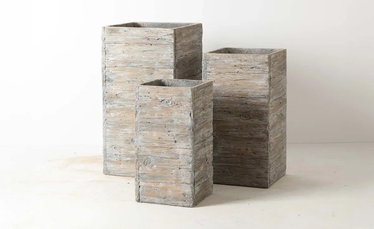 Saksija 101372 washed 26x26x49h