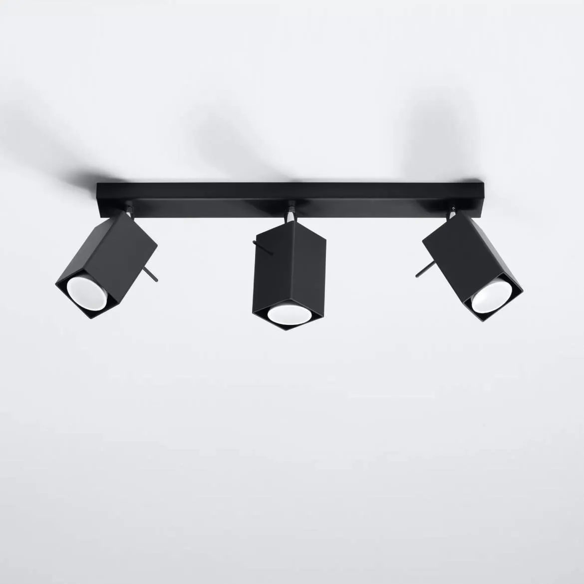Stropna lampa Merida 3 crna