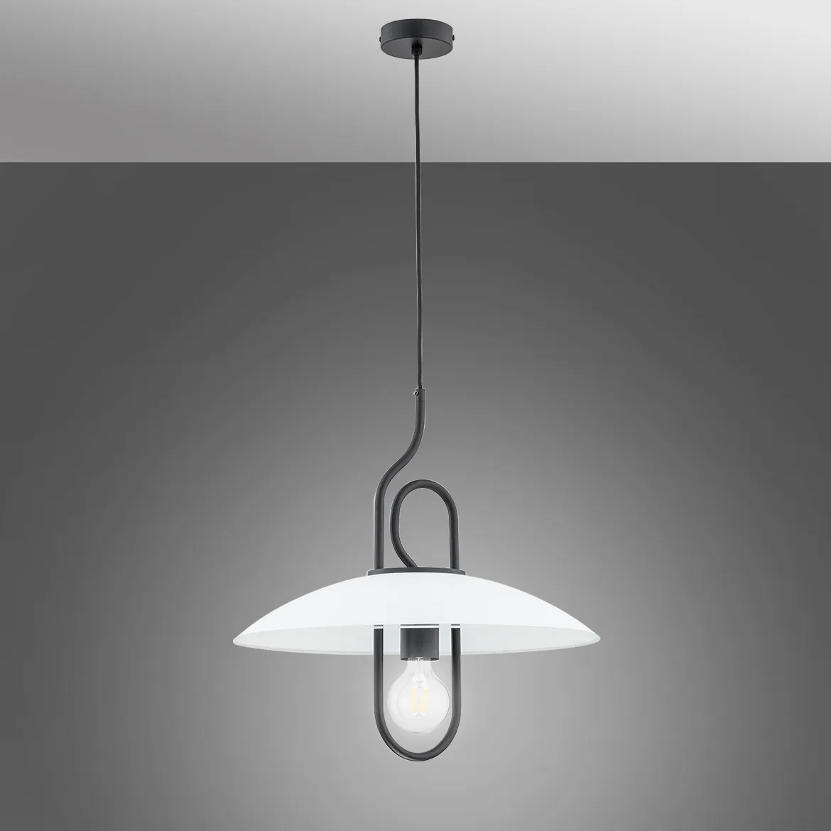 Viseca lampa Chee crna