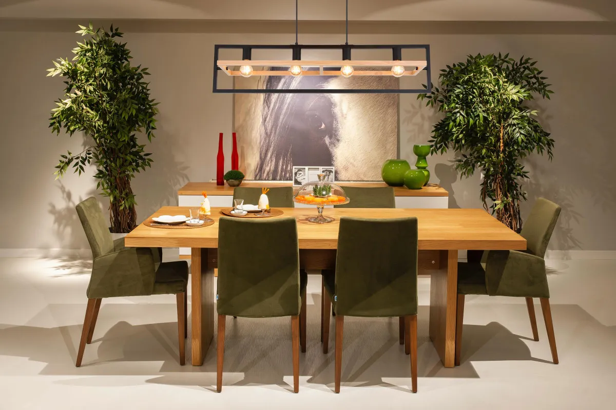 Viseca lampa Erica 4 crna