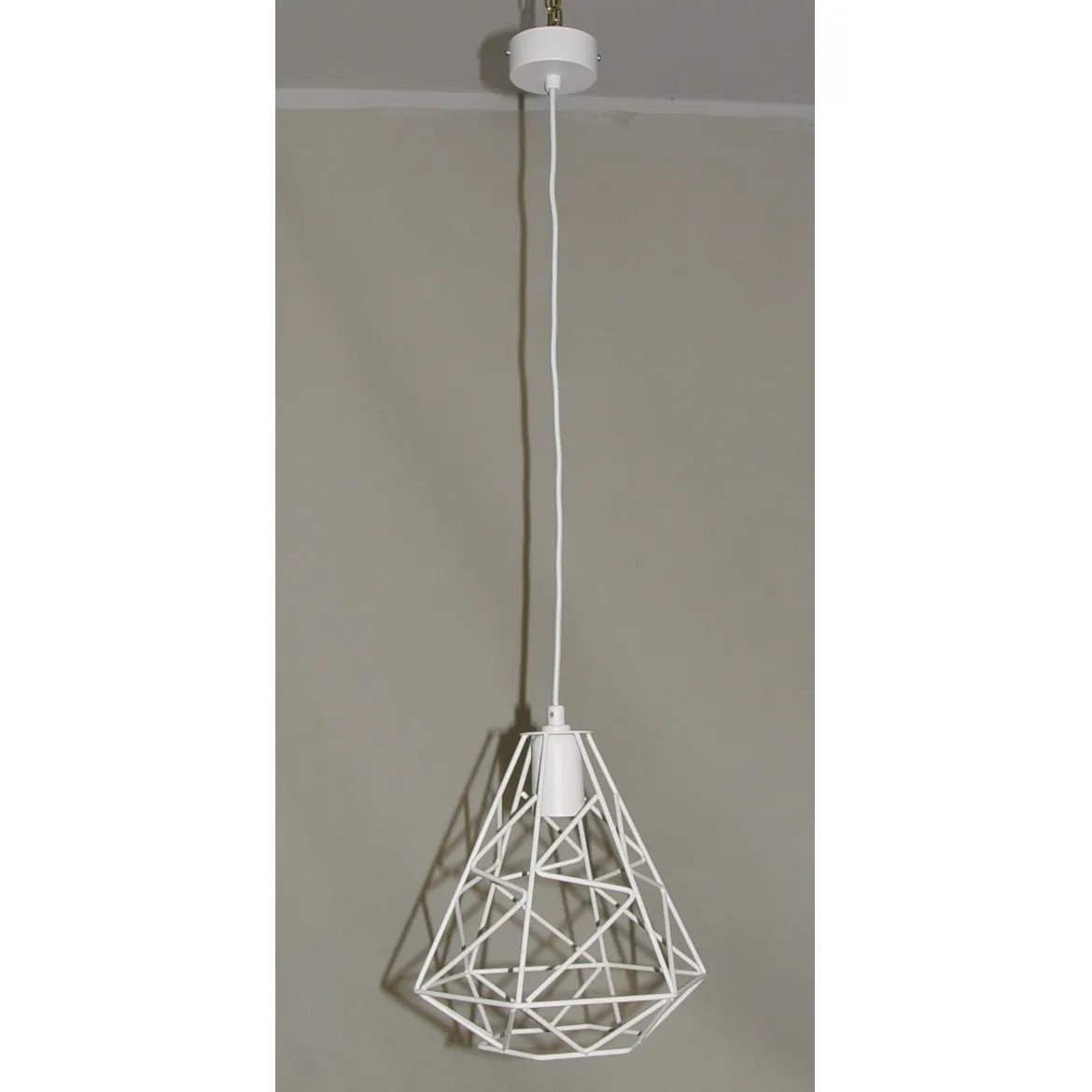 Viseca lampa Smerek 25x80cm crna