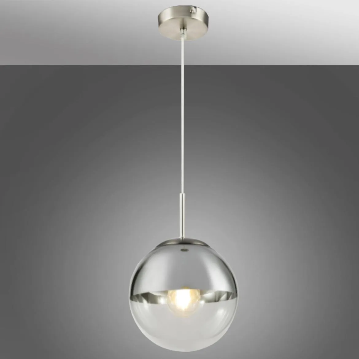 Viseca lampa Varus srebrna