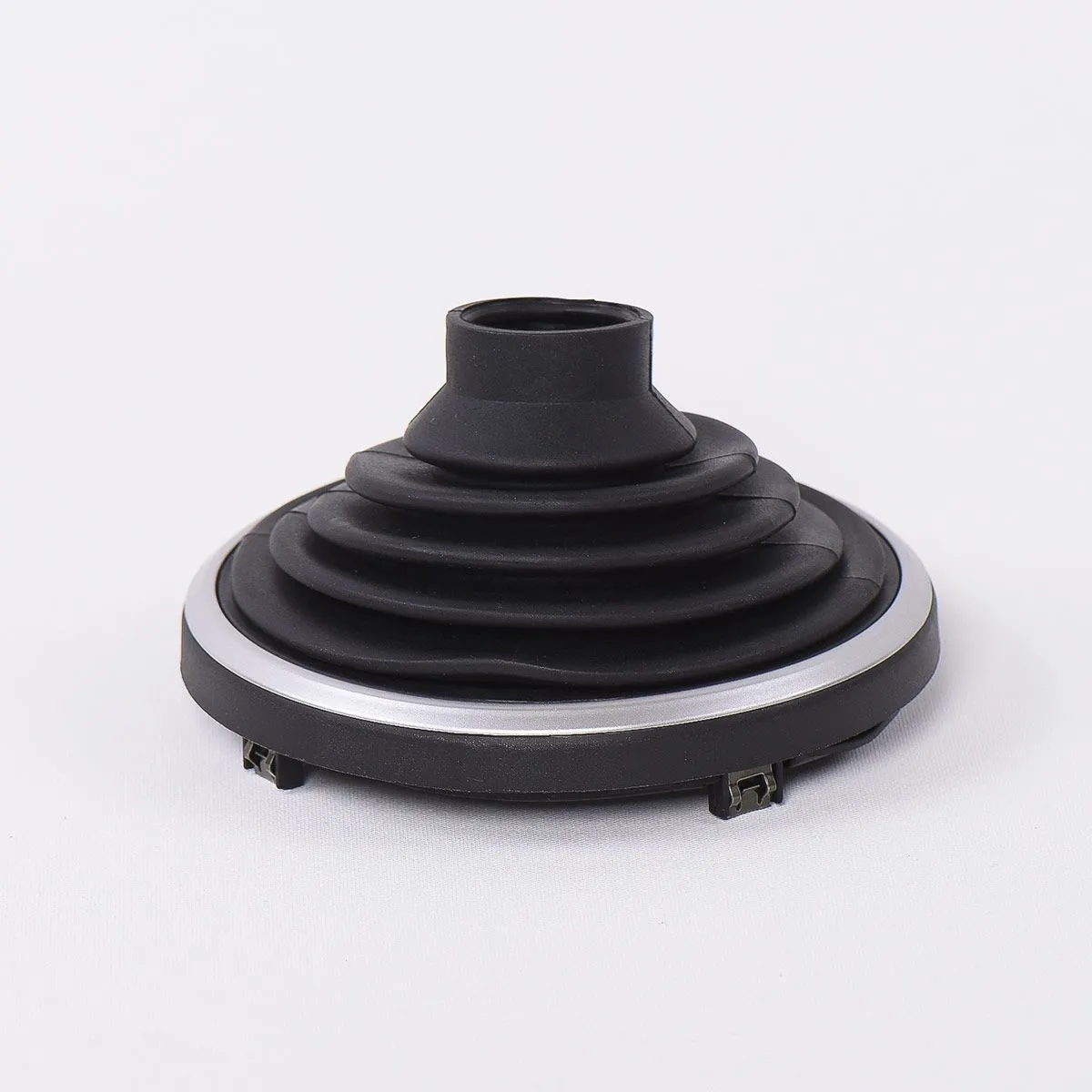 888 CAR ACCESSORIES Ford Fiesta 2002-07-Fusion 2002-07 kožica menjača sa plastikom i hrom okvirom