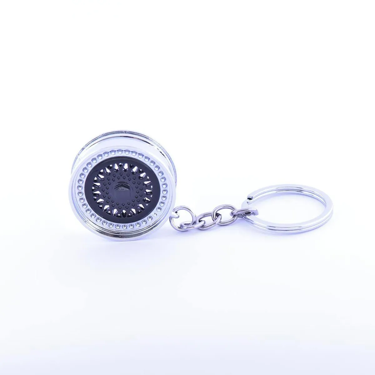 888 CAR ACCESSORIES Privezak bbs felna crna