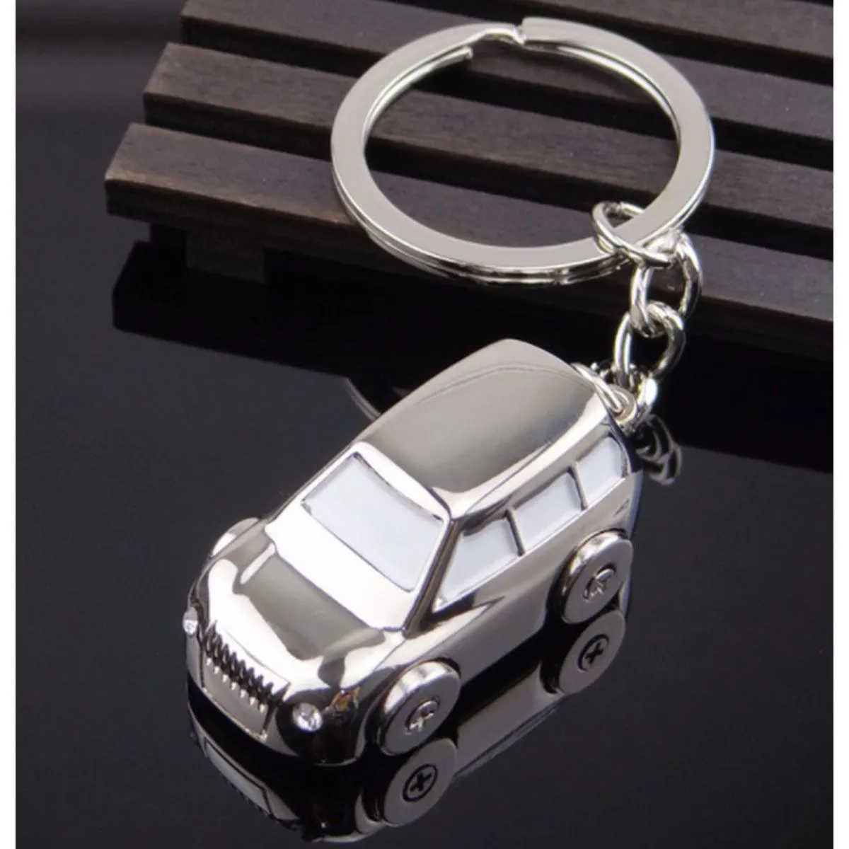 888 CAR ACCESSORIES Privezak za ključeve auto