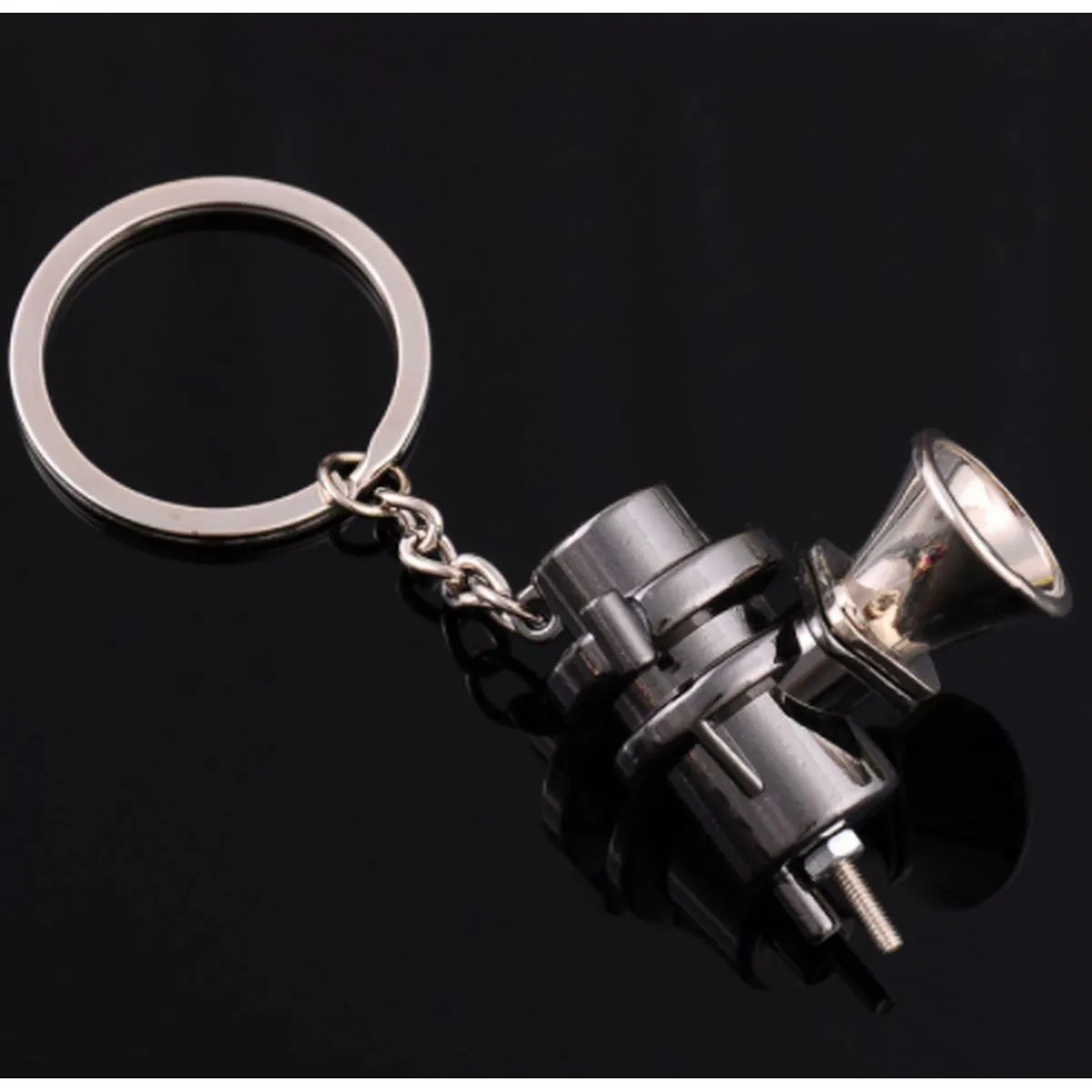 888 CAR ACCESSORIES Privezak za ključeve "usis"