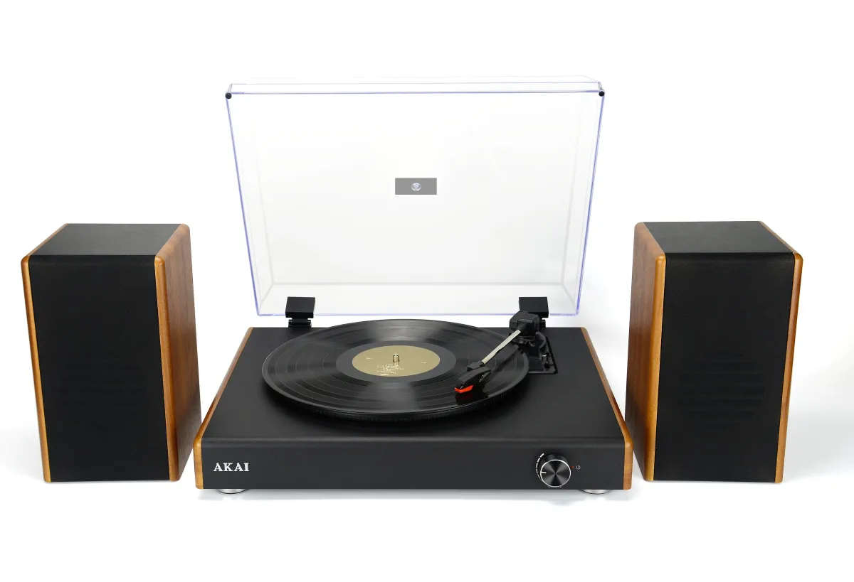 AKAI Gramofon sa zvučnicima ATT-240SP