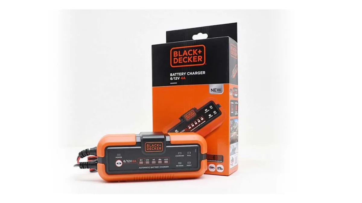 BLACK&DECKER Punjač za sve tipove akumulatora 6-12V 4A