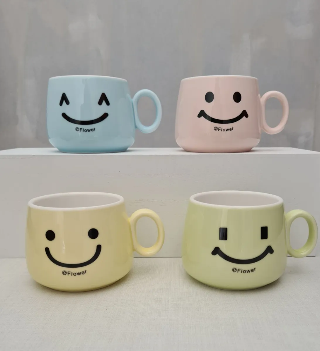 DEKOR DOM Šolja Smile G139 - N02