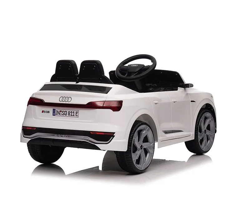 EUROBAJK Dečiji automobil na akumulator Audi RS Q8 E-Tron, bela