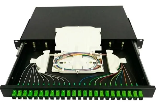 EXESHOP Optički patch panel ExeLink sa 24 konektora SC/APC za rek orman