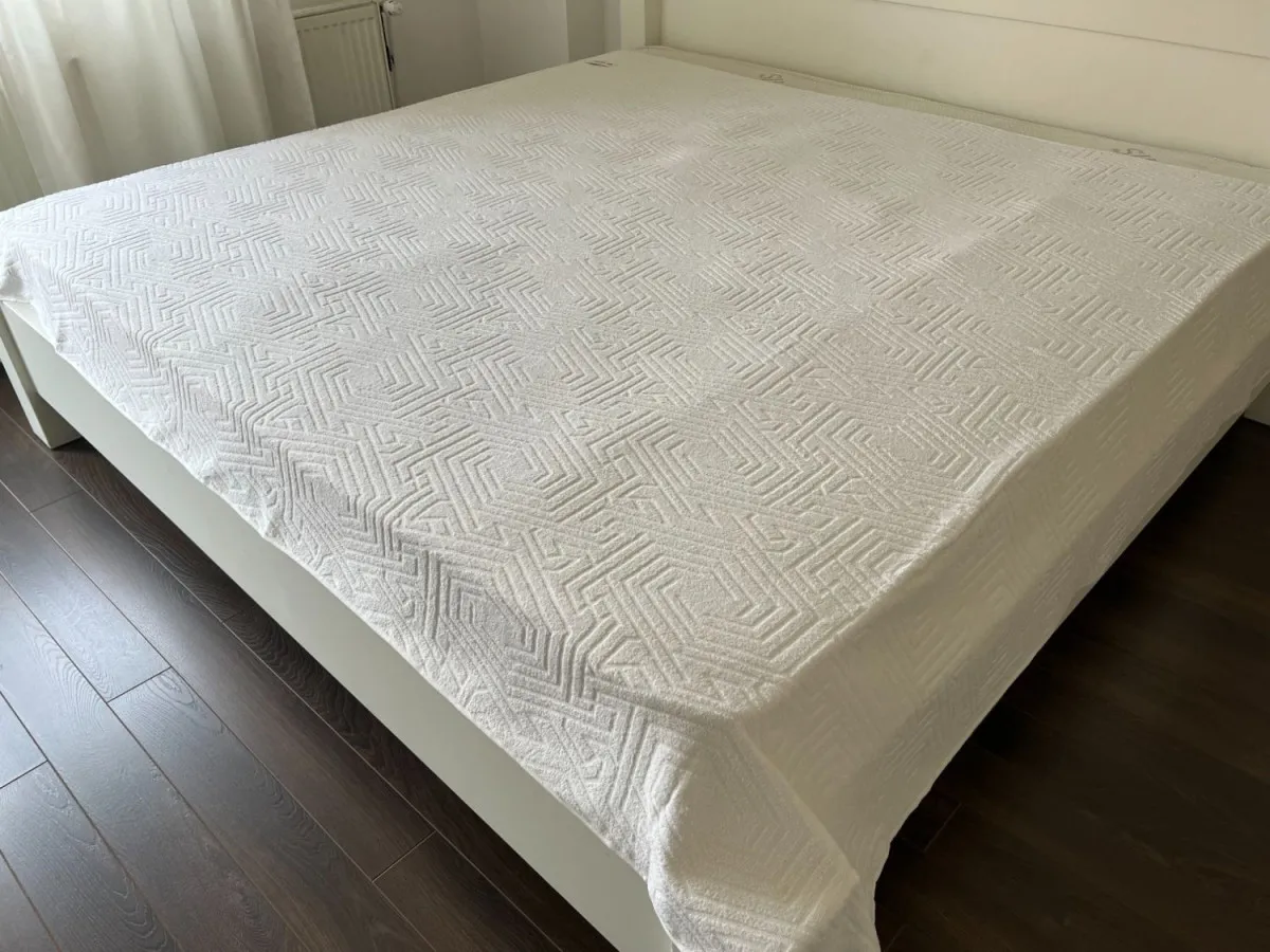 Frotir prekrivač 200x200cm beli Summer
