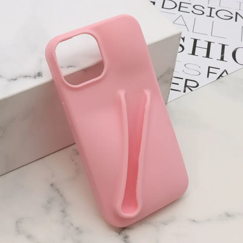 Futrola LIPSTICK za iPhone 15/ roza