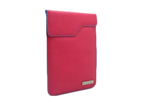 Futrola Teracell Sleeve Tablet 10 in pink.