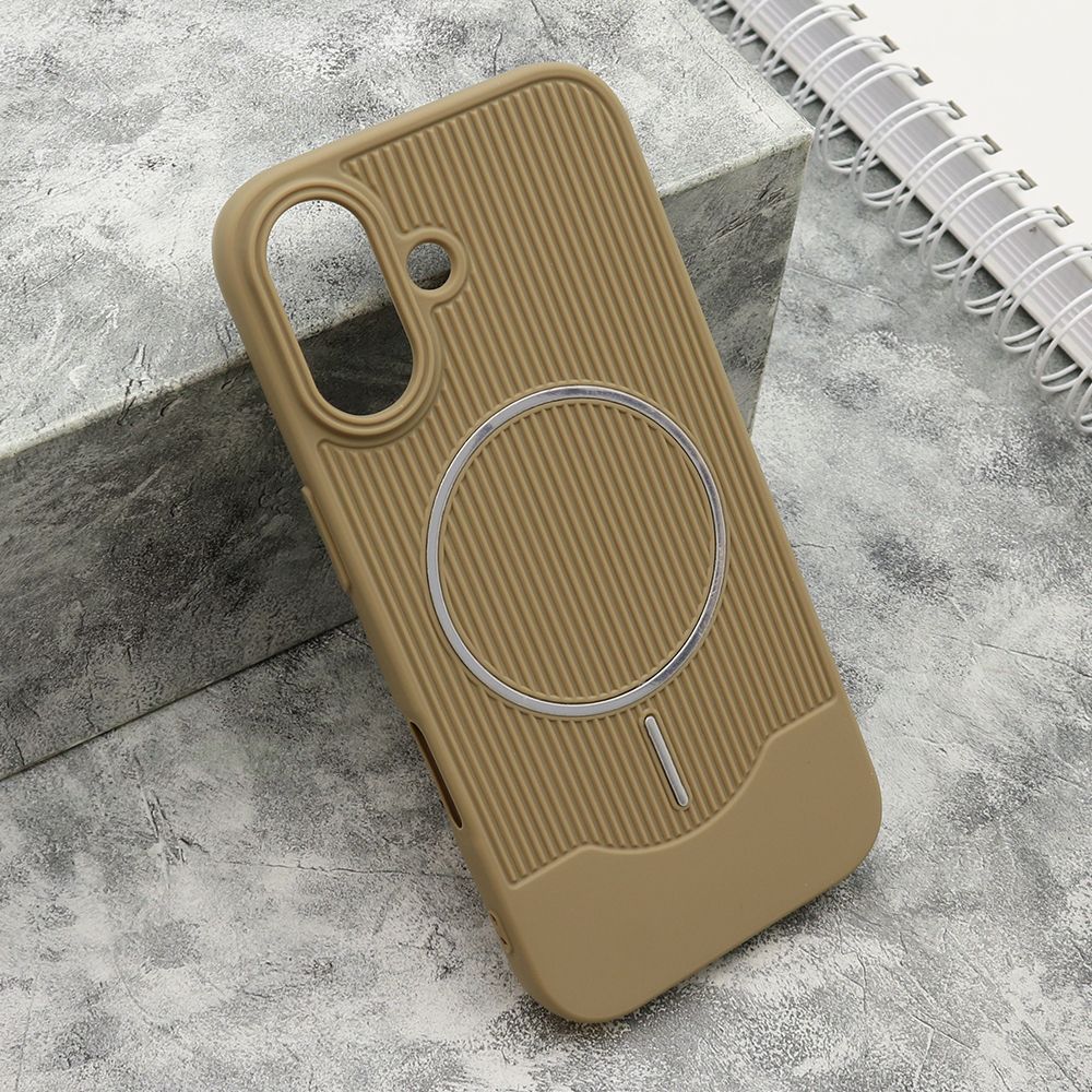 Futrola URBAN EDGE Magsafe za iPhone 17/ bež