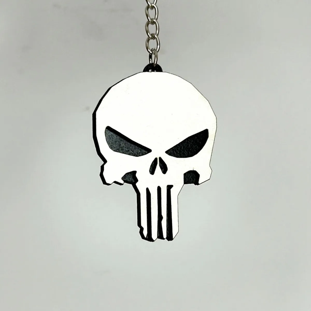 GENTILIS Privezak Punisher