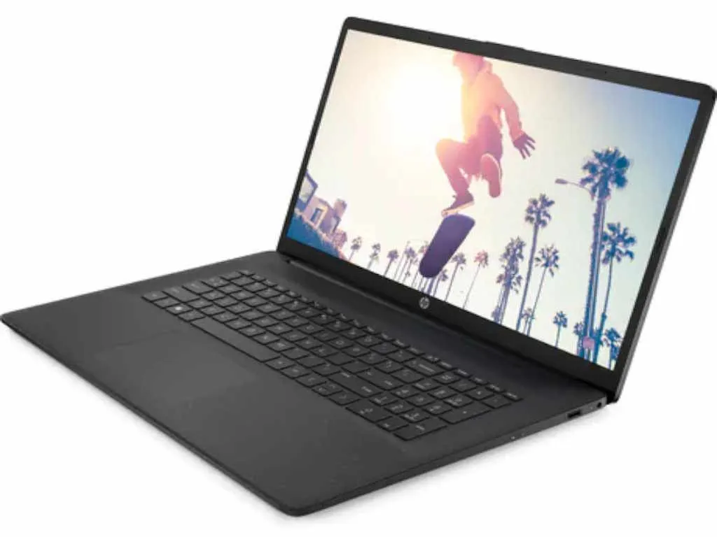 HP Laptop 17-cp2028nm DOS/17.3H+D AG/Ryzen 3-7320U/8GB/256GB