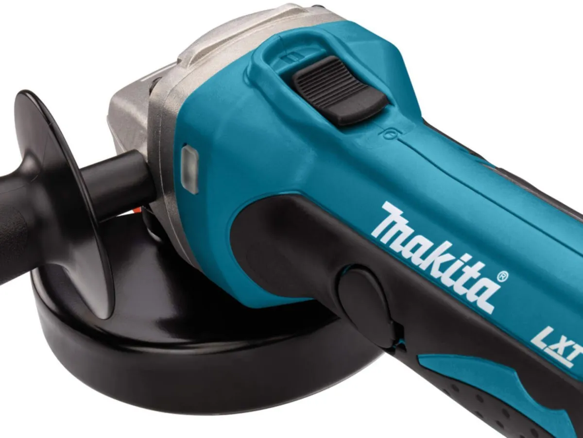 MAKITA Akumulatorska ugaona brusilica DGA452Z; 18V; 115mm; bez baterije i punjača
