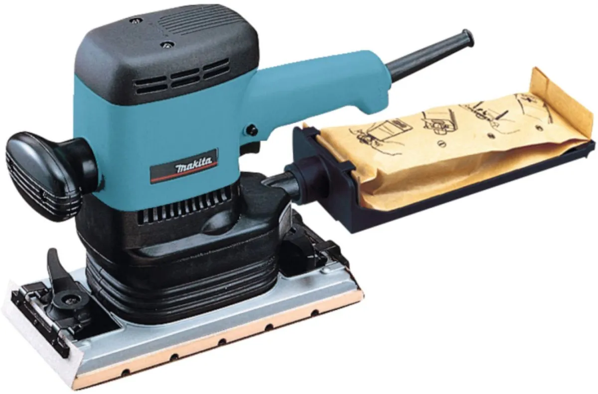 MAKITA Šlajferica 9046 vib.