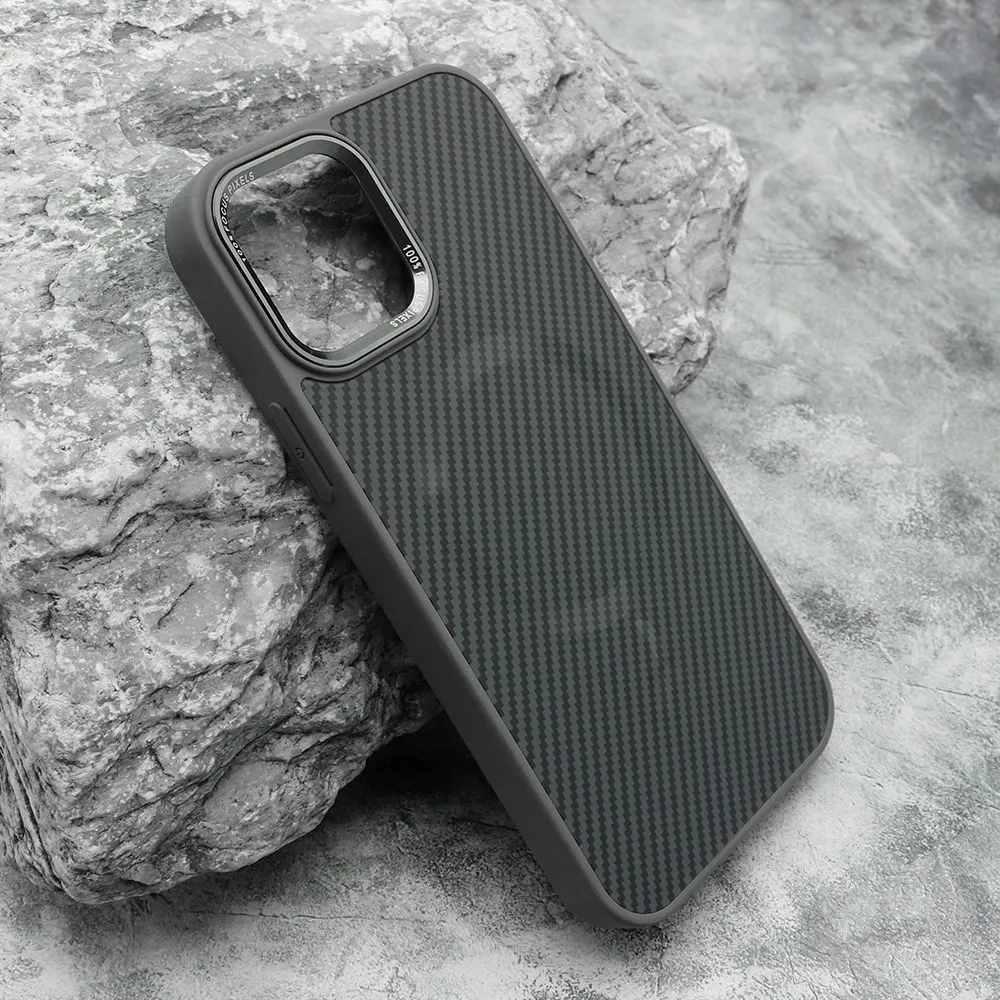 Maska CARBON MagSafe za iPhone 12/12 Pro/ siva